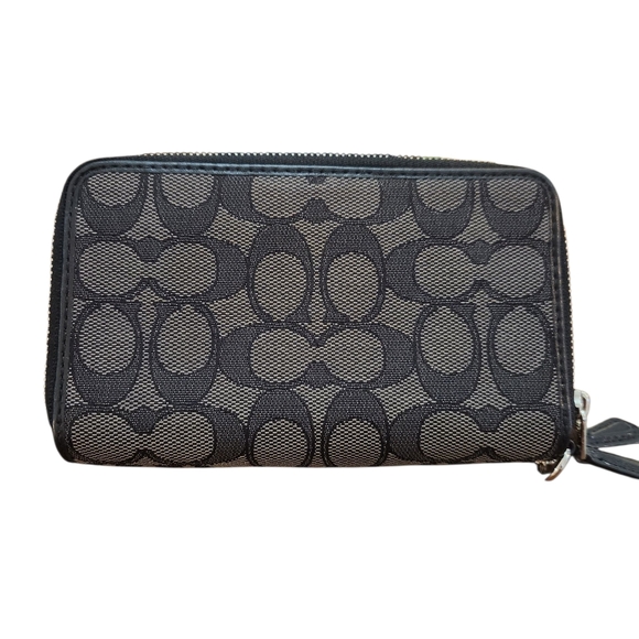 Coach Black and Gray Signature Wallet GUC - Picture 2 of 13